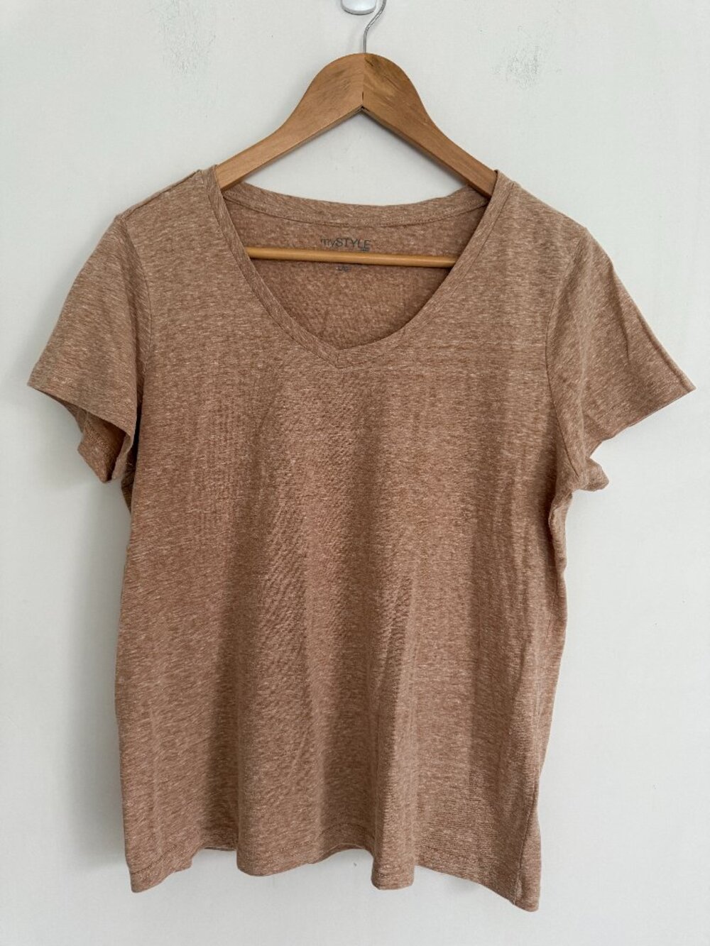 My Style Women Tan V Neck Short Sleeve Pullover T Shirt Size L